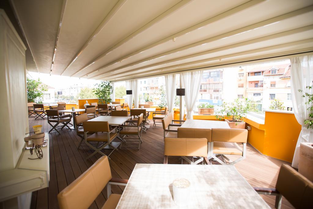 Classic Hotel Тирана Екстер'єр фото